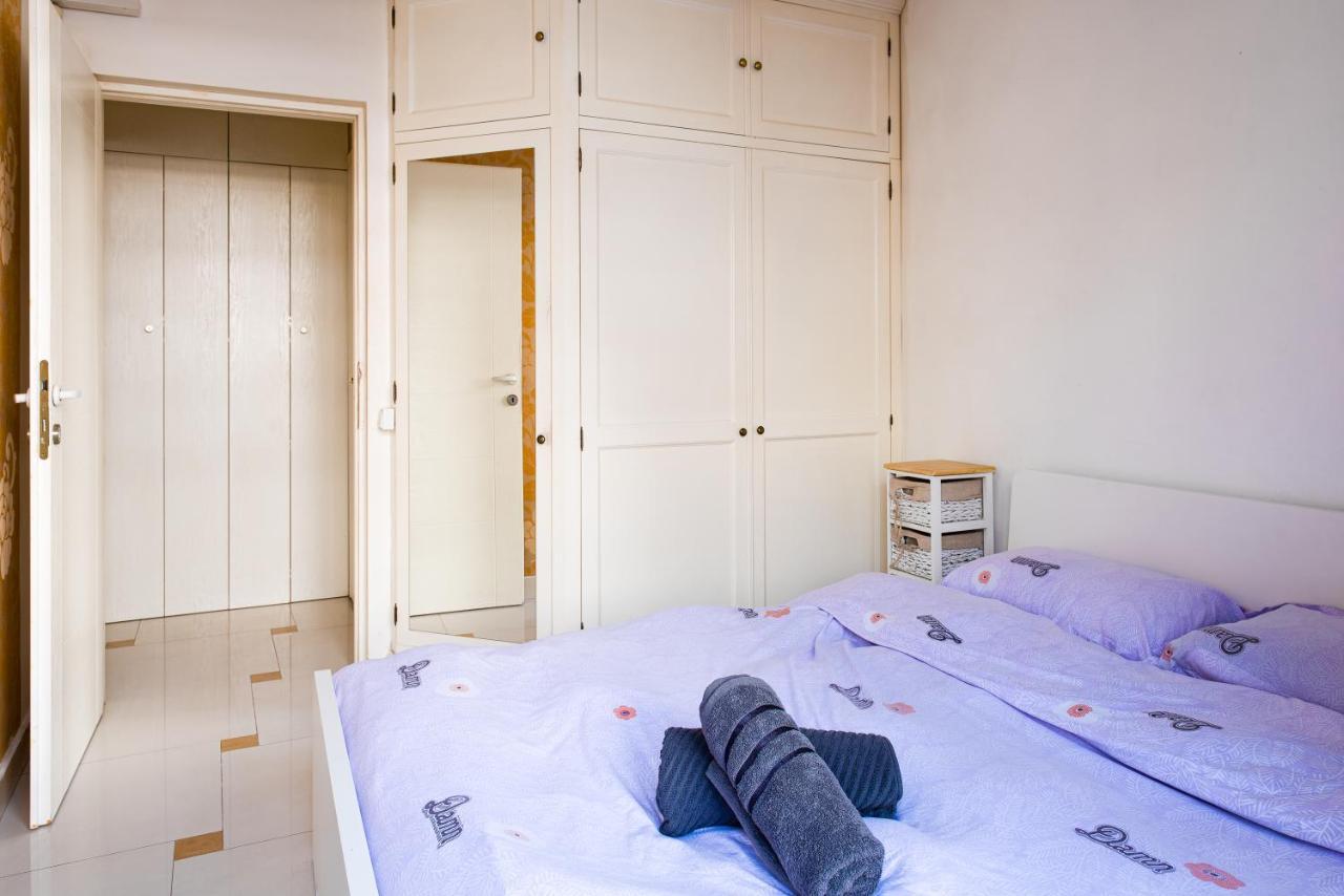 Down Town 1br W Self Check In Bucharest